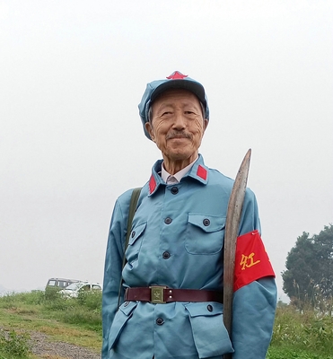 编剧-李瑞年