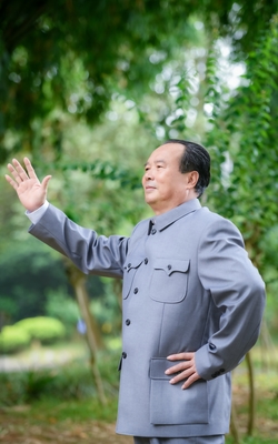 演员-钟瑞雄